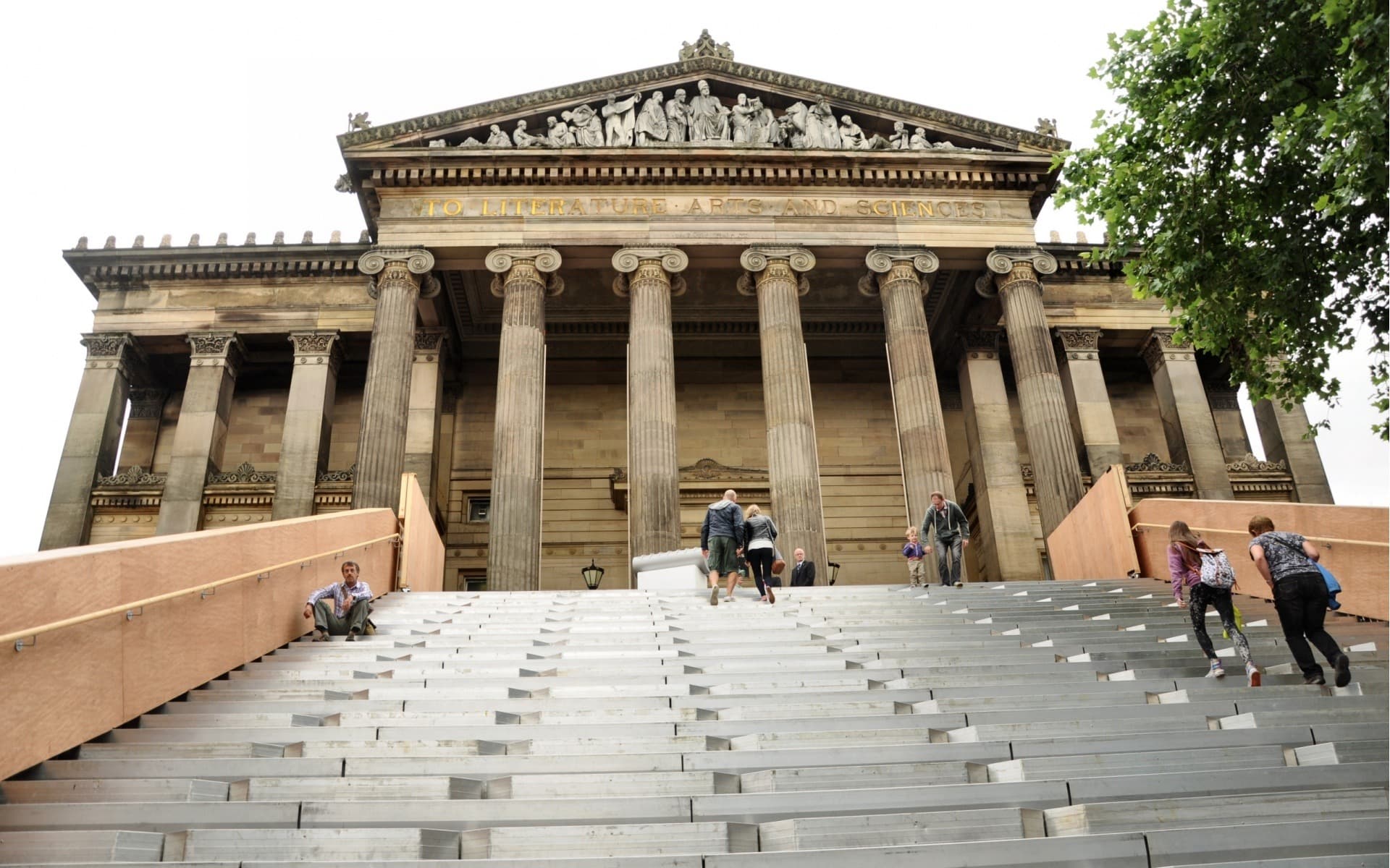 Protection from the effects of damaging sunlight - Priceless Artefacts Protected Case Study Harris Museum